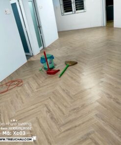 Sàn nhựa hèm khóa lắp kiểu xương cá