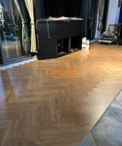 Sàn nhựa hèm khóa lắp kiểu xương cá