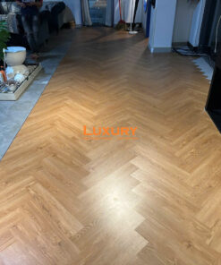 Sàn nhựa hèm khóa lắp kiểu xương cá