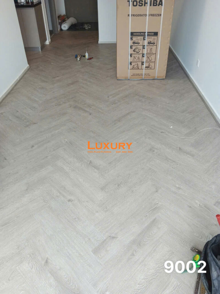 Sàn nhựa hèm khóa lắp kiểu xương cá