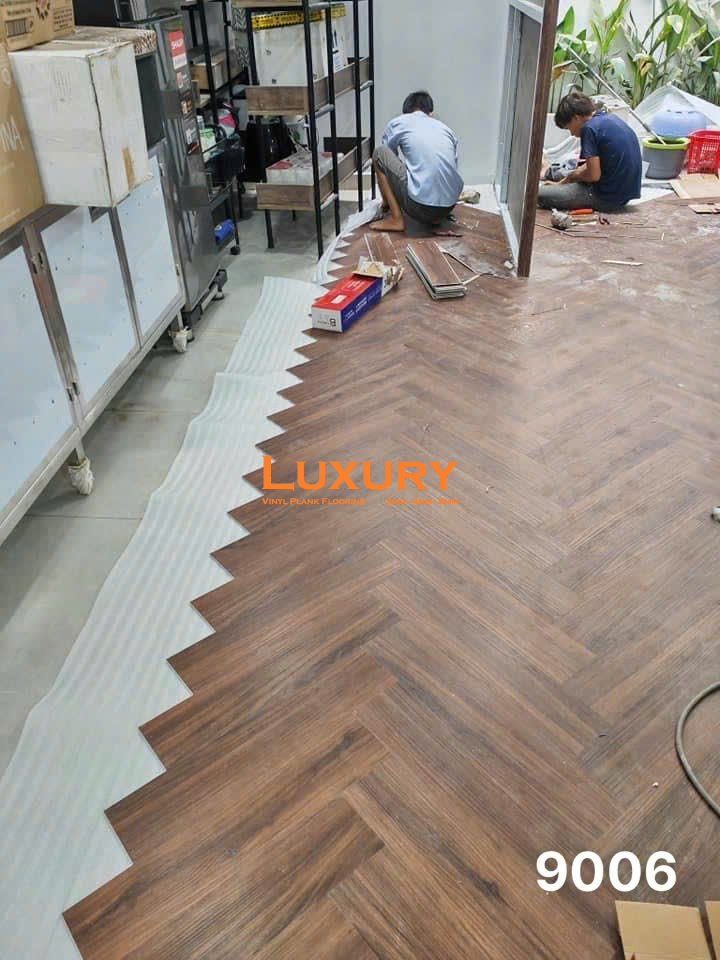 Sàn nhựa hèm khóa lắp kiểu xương cá