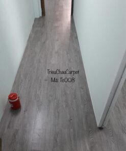 Sàn nhựa giả gỗ bóc dán có keo sẵn